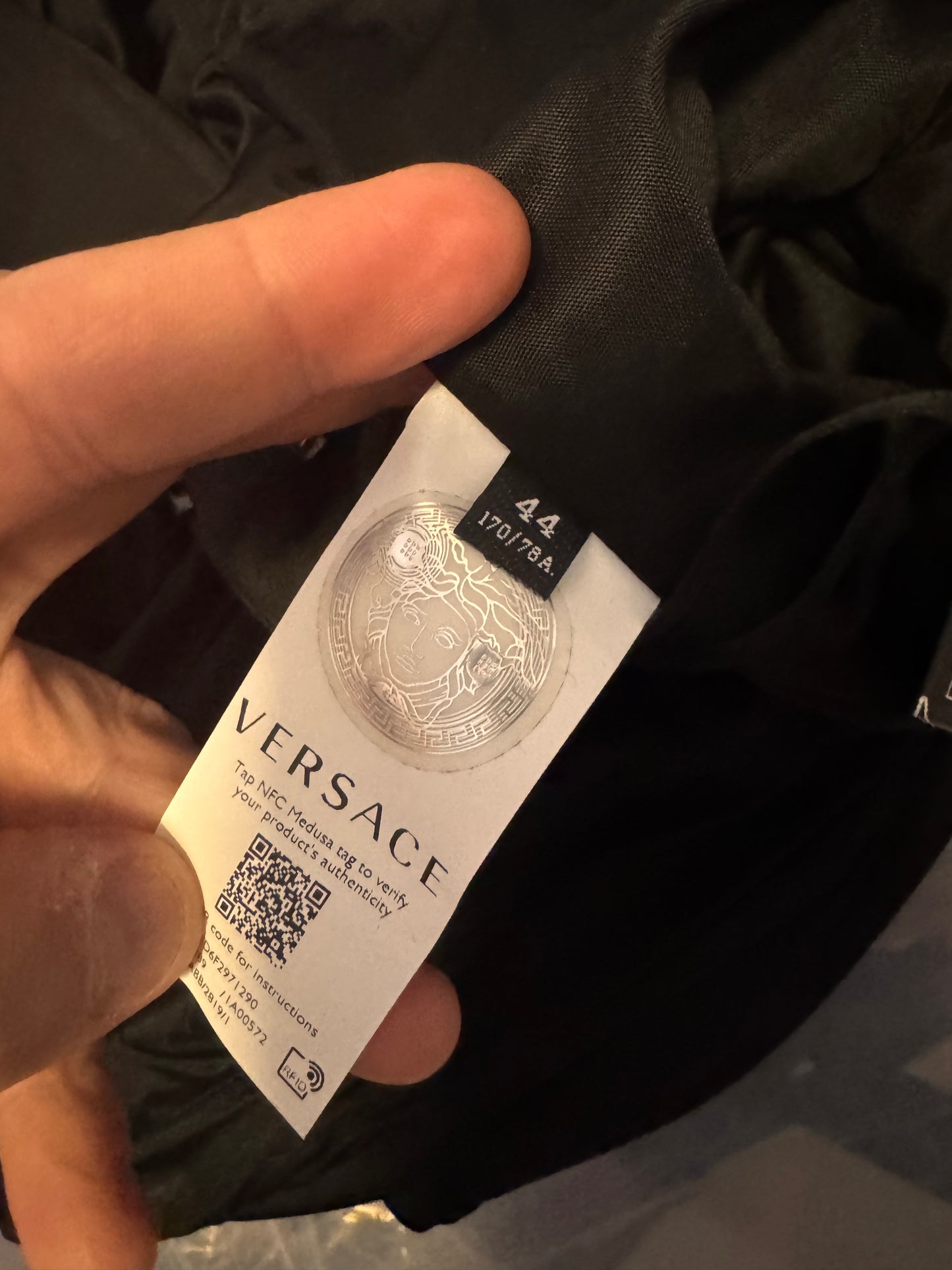 Versace x Dua Lipa pantaloni flare neri in viscosa vita drappeggiata 40 IT — foto 7