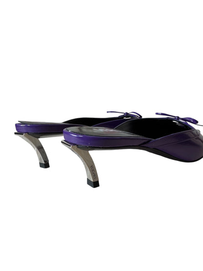 Versace Mules in Vernice Viola con Lacci e Tacco in Metallo – Taglia 40