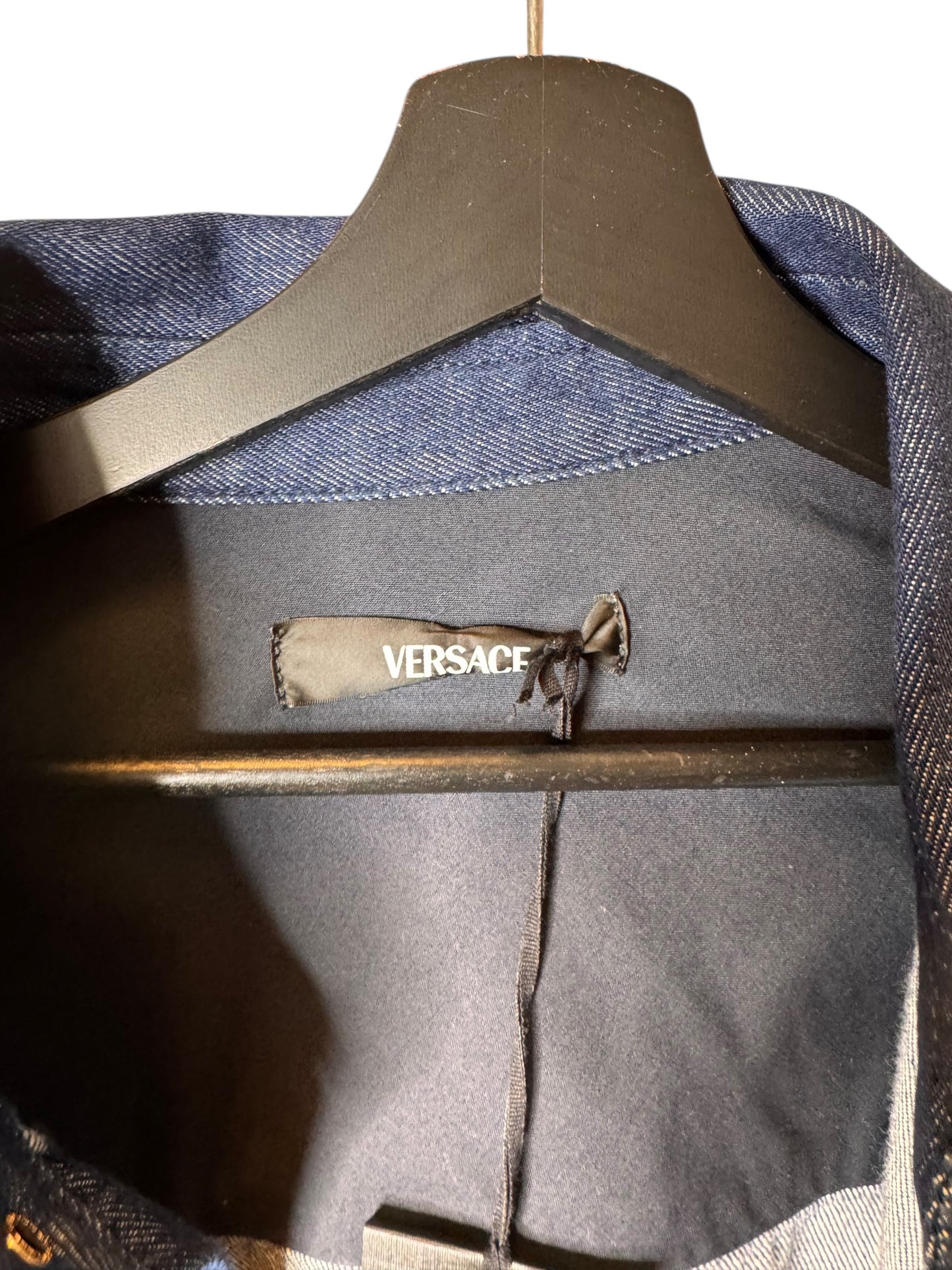 Giacca Camicia Versace in Denim con Medusa Ricamata – Taglia 56