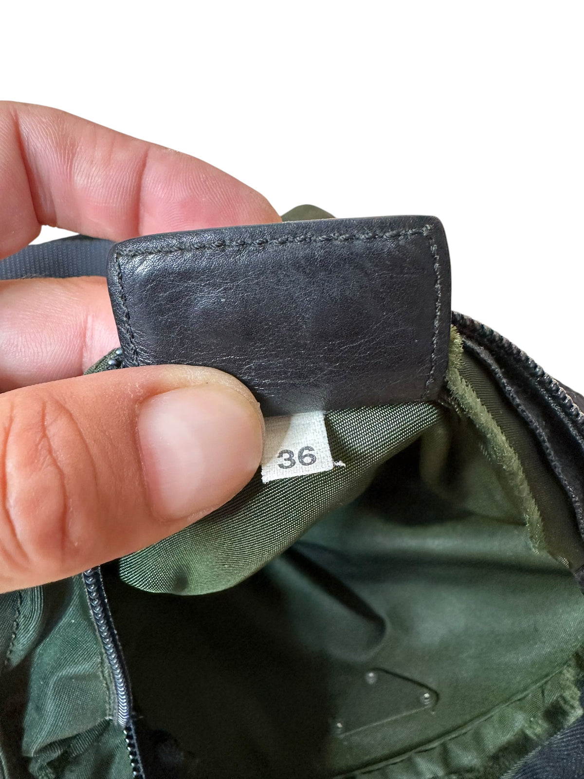 Prada borsa tracolla in nylon