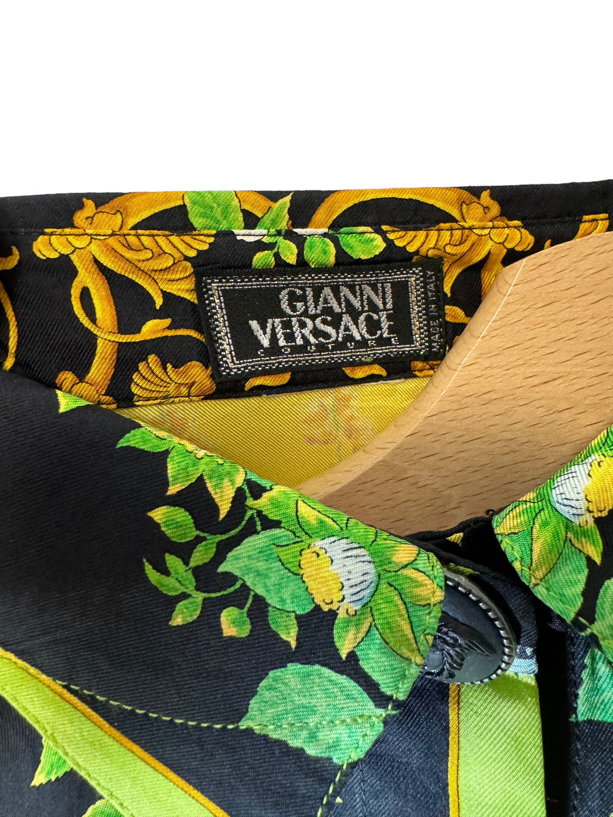 Gianni Versace camicia vintage donna stampa frutta e farfalle seta — foto 6