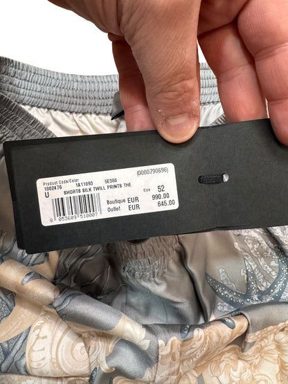 Shorts Versace in seta stampata, nuovi con cartellino, Made in Italy (XL)