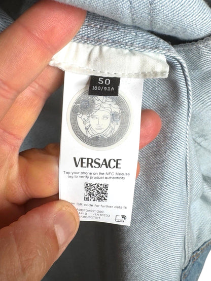 Giacca in denim Versace con tasche motivo Barocco - Taglia