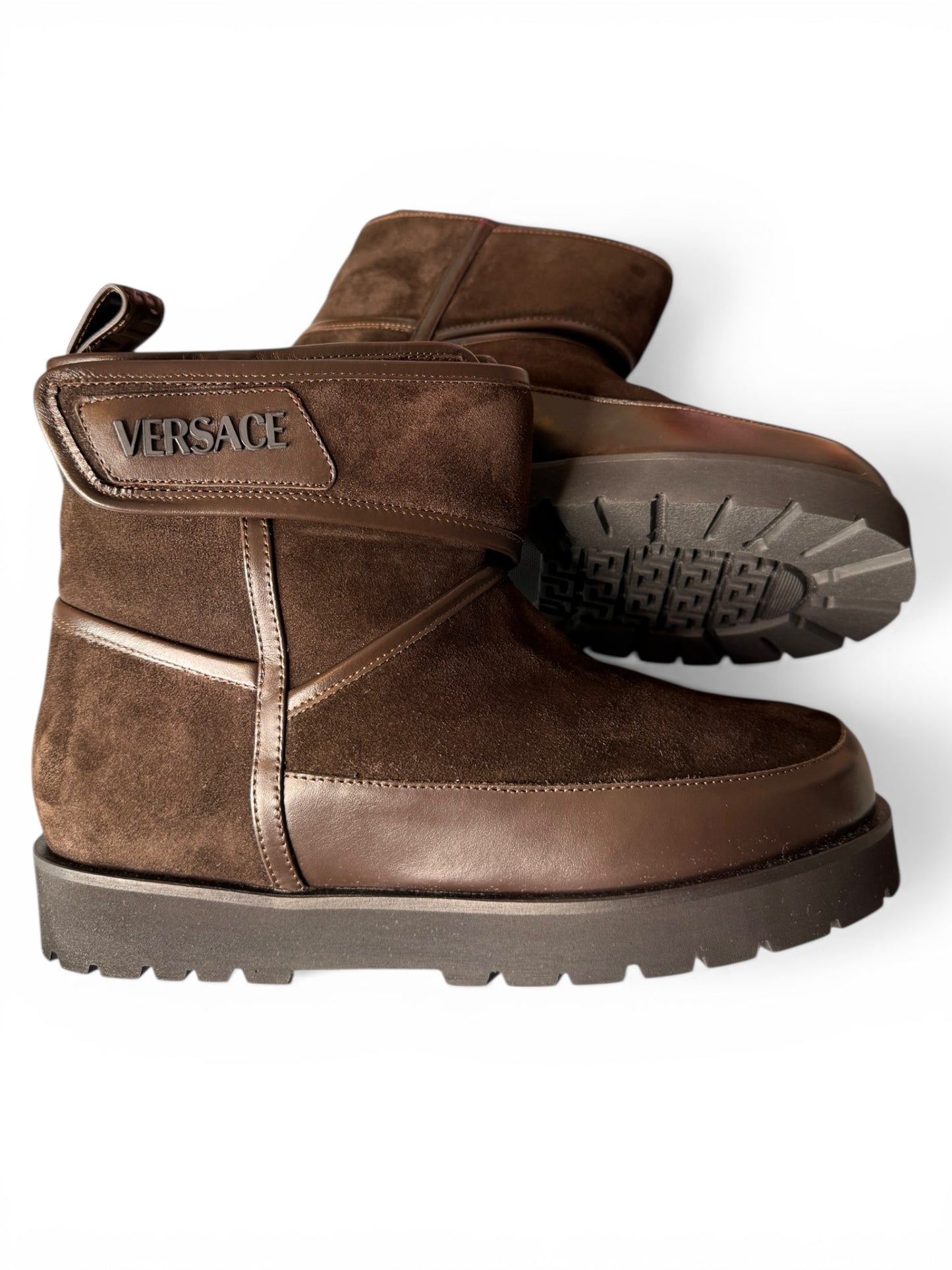 Stivaletti Versace in crosta e vitello ebano con interno in shearling Tg 42 — foto 12