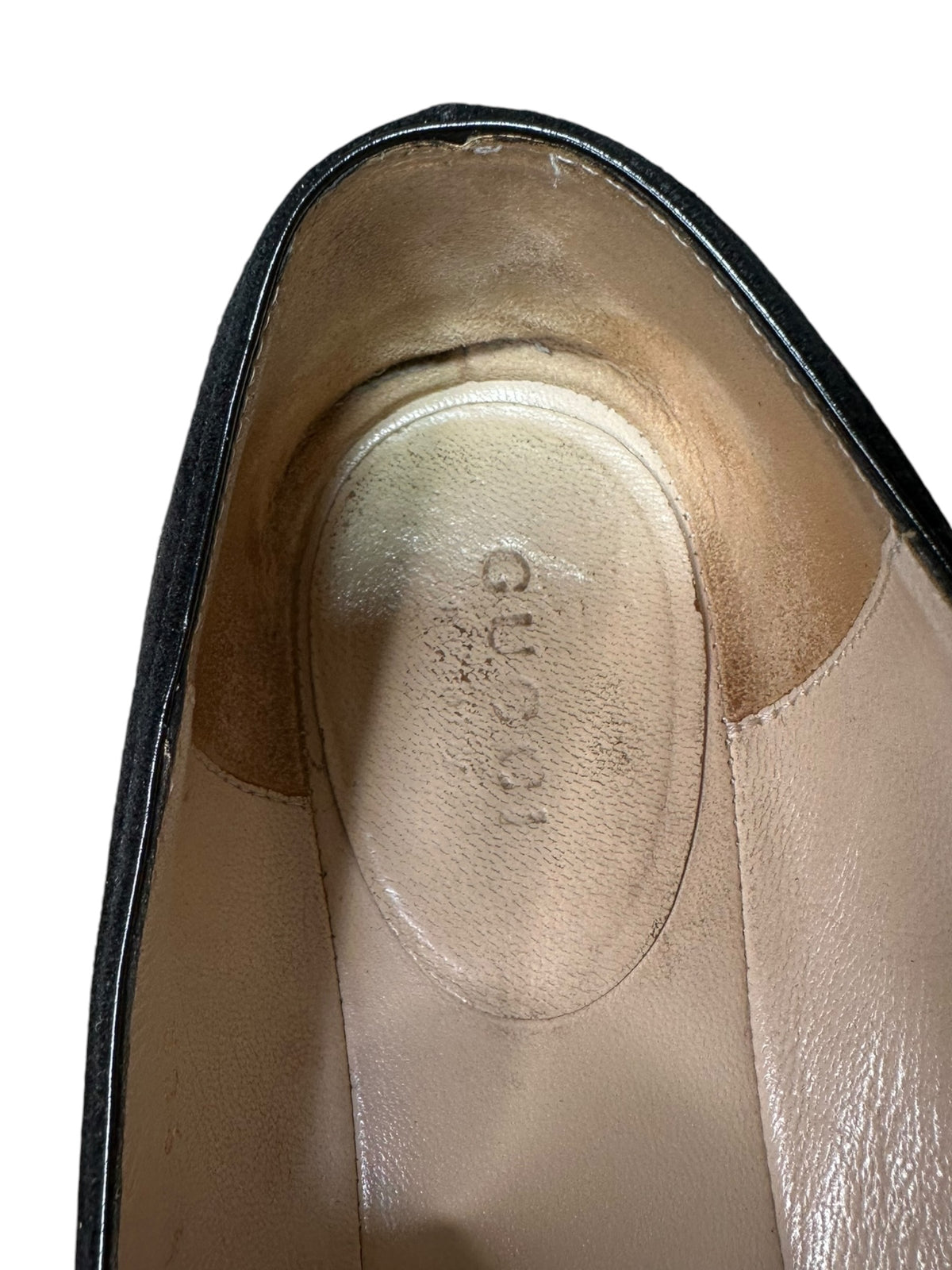 Gucci ballerine in pelle scamosciata (37.5)