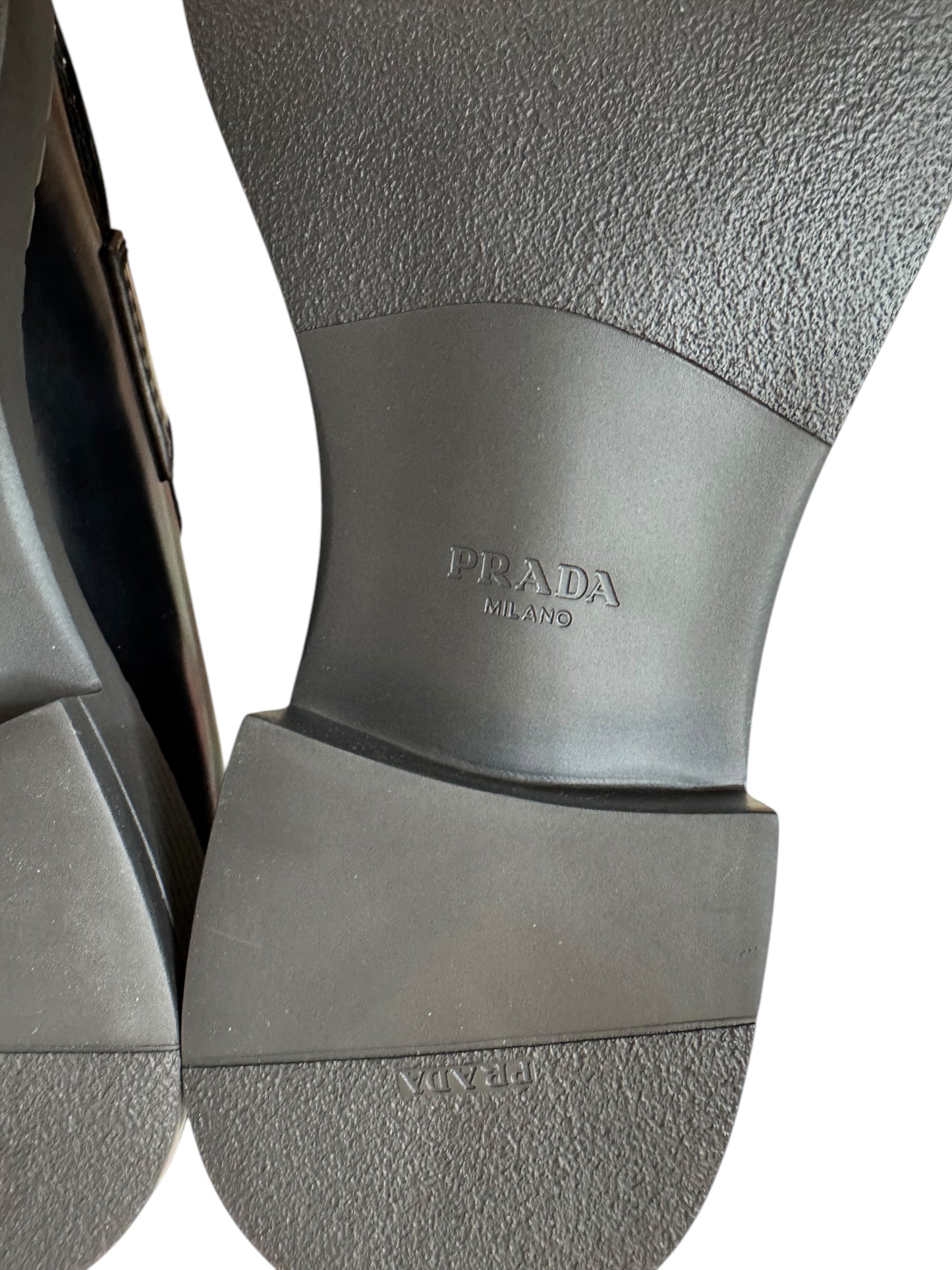 Prada mocassini in Pelle Spazzolata Nera Uomo - Taglia 9.5 UK (43,5 EU)