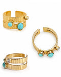 Anello regolabile dorato con cabochon turchesi