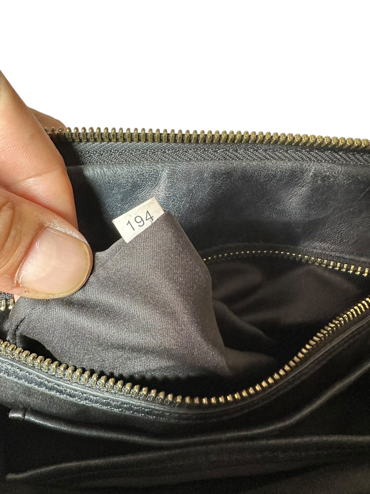 Miu Miu borsa vintage in pelle matelassè — foto 17