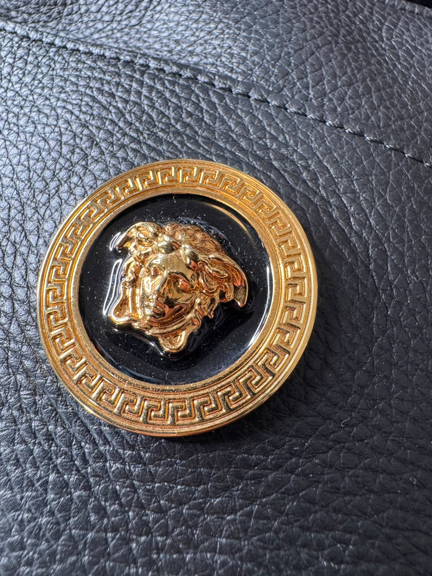 Borsa tracolla Versace pelle nera Medusa oro Greca — foto 7