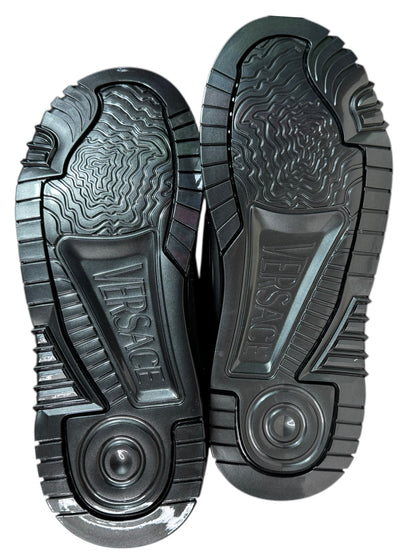 Versace Odissea sneakers grigio scuro metallizzato con logo Medusa 3D – IT 42