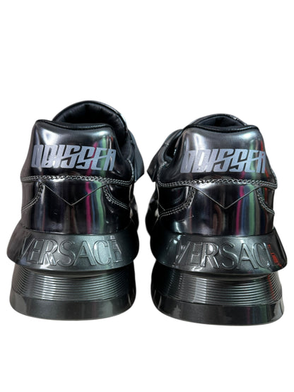 Versace Odissea sneakers grigio scuro metallizzato con logo Medusa 3D – IT 42