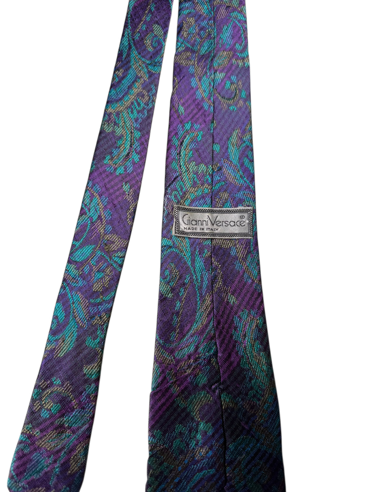 Cravatta Gianni Versace vintage in seta fantasia paisley viola — foto 4