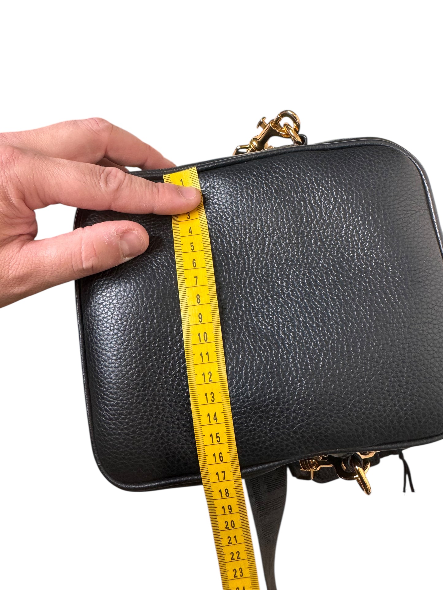 Borsa a tracolla Versace in pelle nera con Medusa dorata