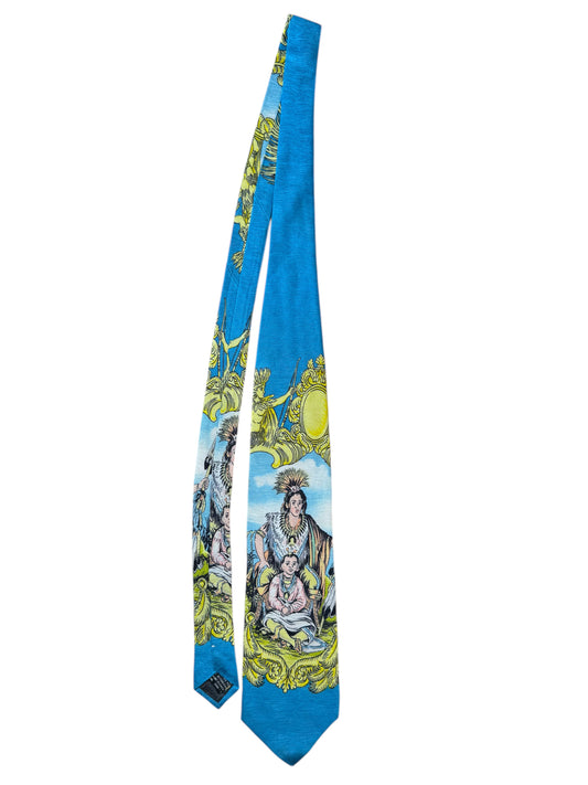 Cravatta Gianni Versace Vintage in Seta – Motivo Barocco con Figure Indiane