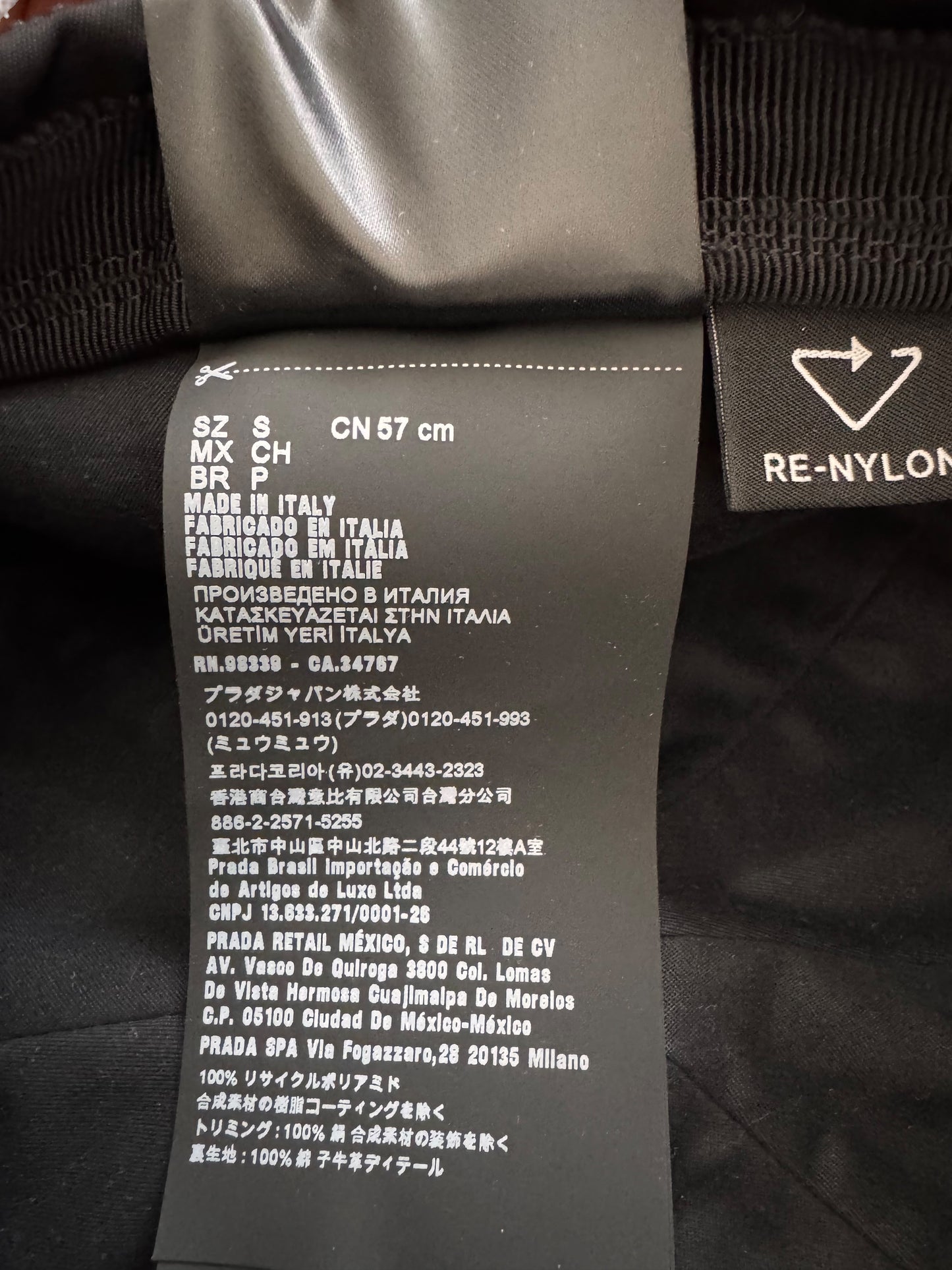 Prada Re-Nylon basco nero con cristalli — foto 8