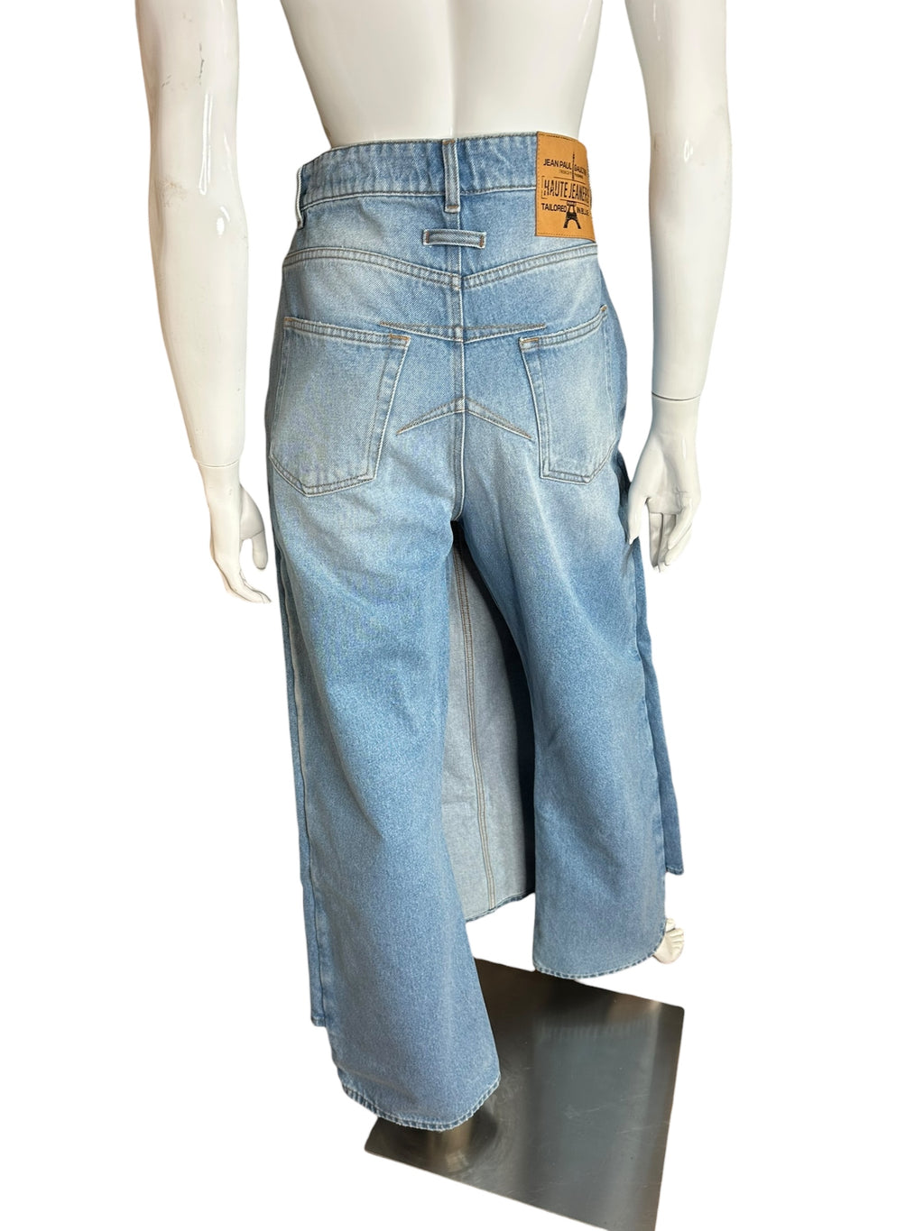 Jean Paul Gaultier pantagonna in denim — foto 5
