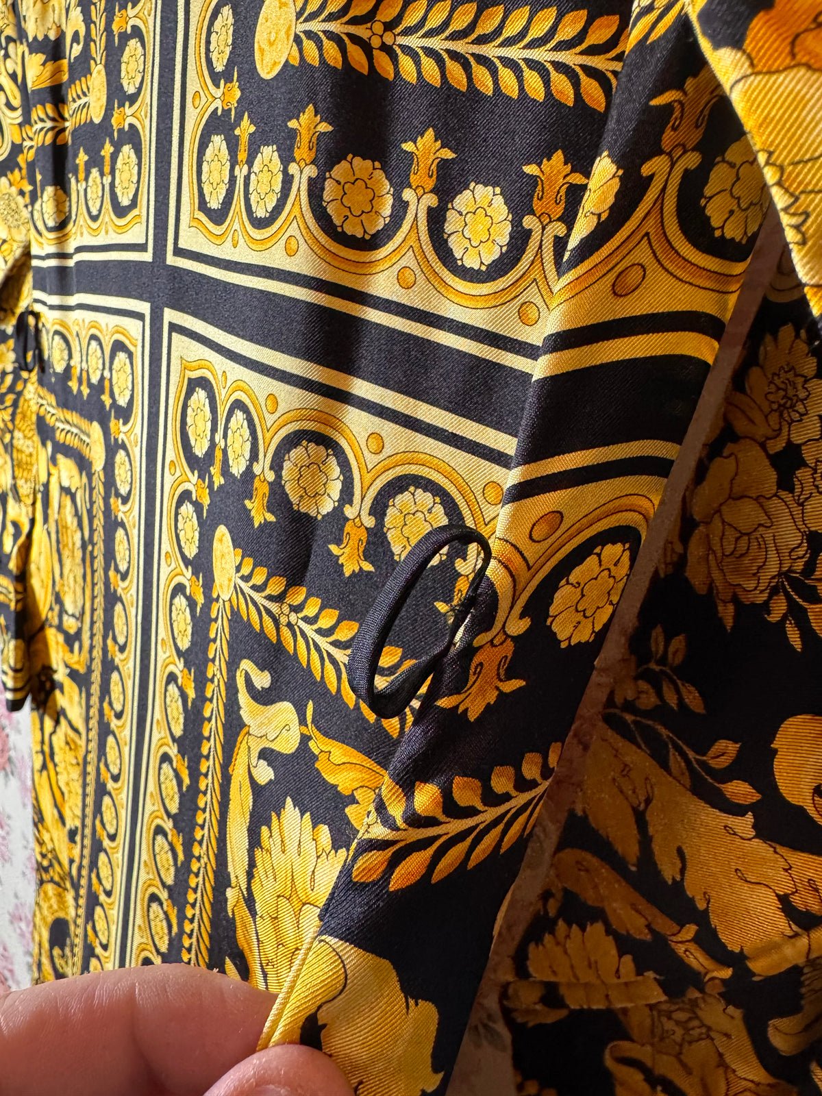 Abito camicia Versace Tribute Baroque SS 1992 seta nera oro tg 36 — foto 7