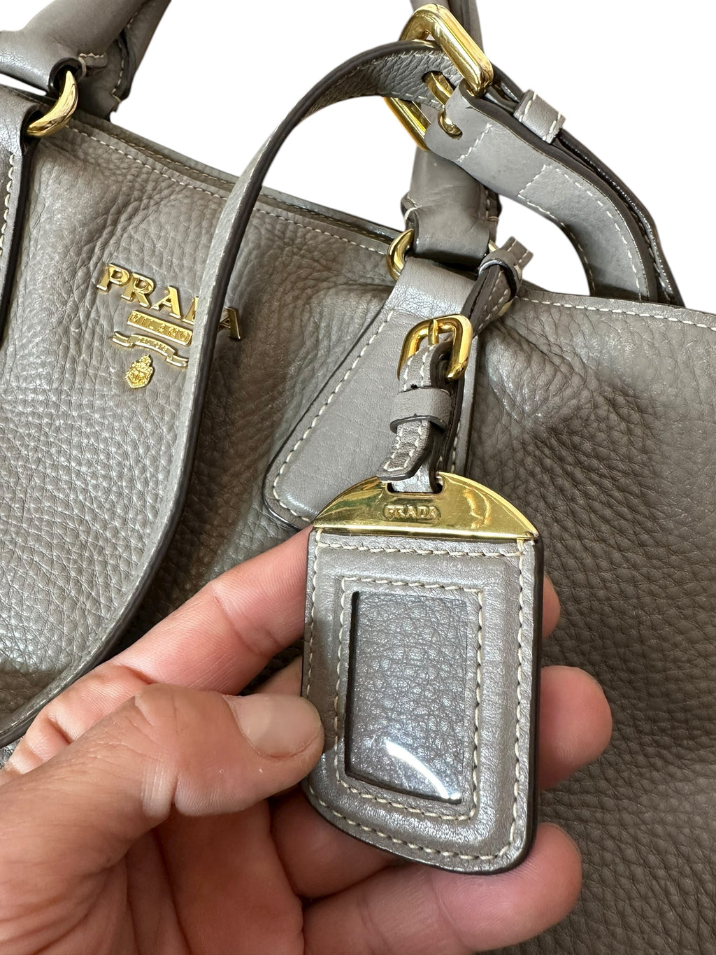 Prada borsa vintage in pelle martellata — foto 17