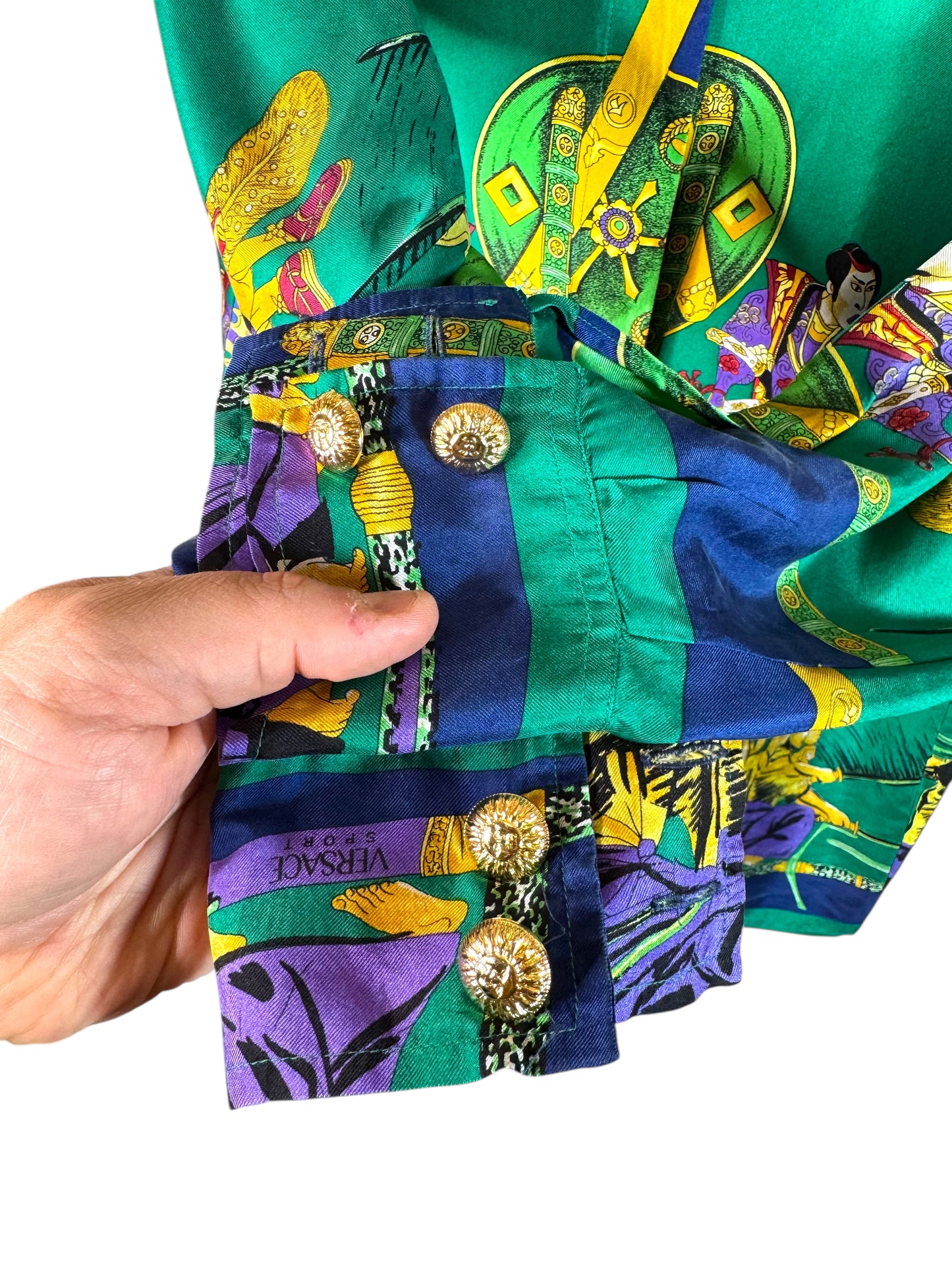 Camicia Gianni Versace Sport vintage in seta stampa Samurai – Made in Italy.