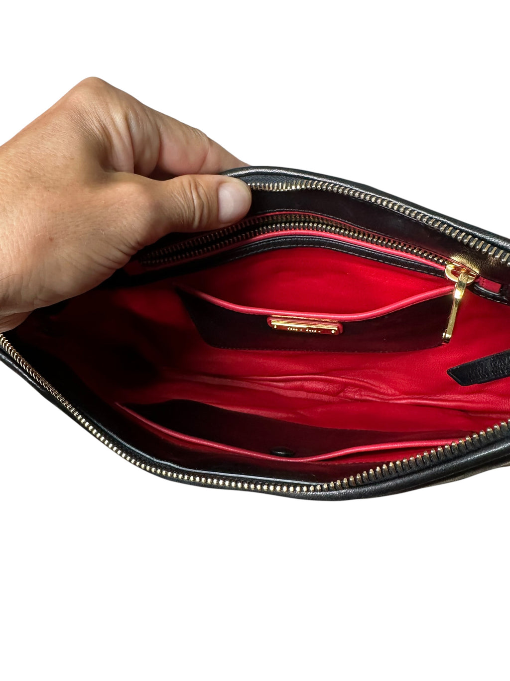 Miu Miu pochette in pelle matelassè