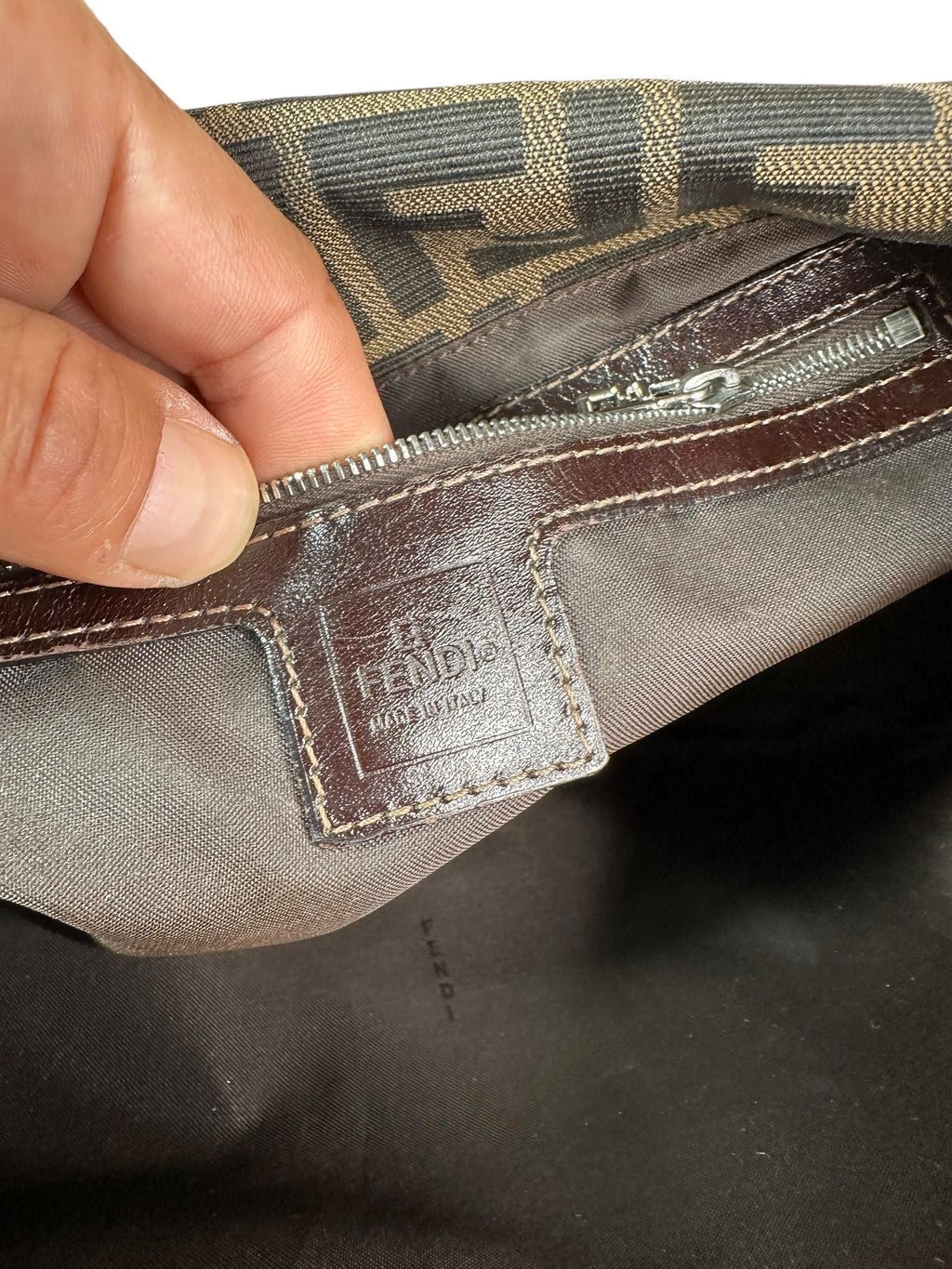 Fendi mamma baguette vintage — foto 17