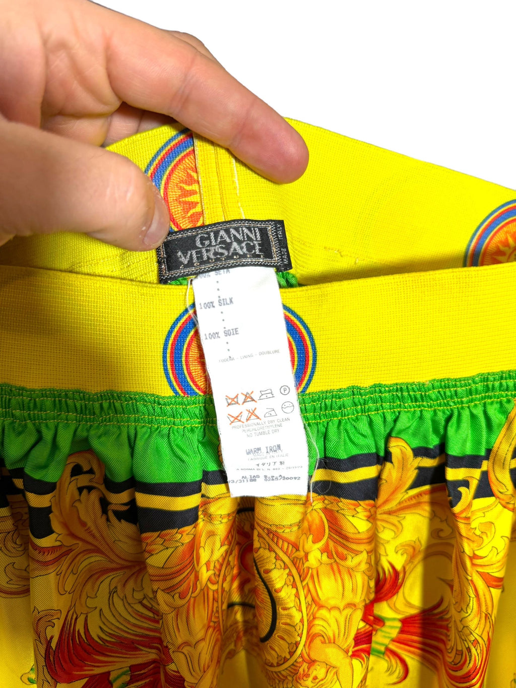 Abito Gianni Versace vintage seta Sole Barocco giallo - TG 40- NWT — foto 6