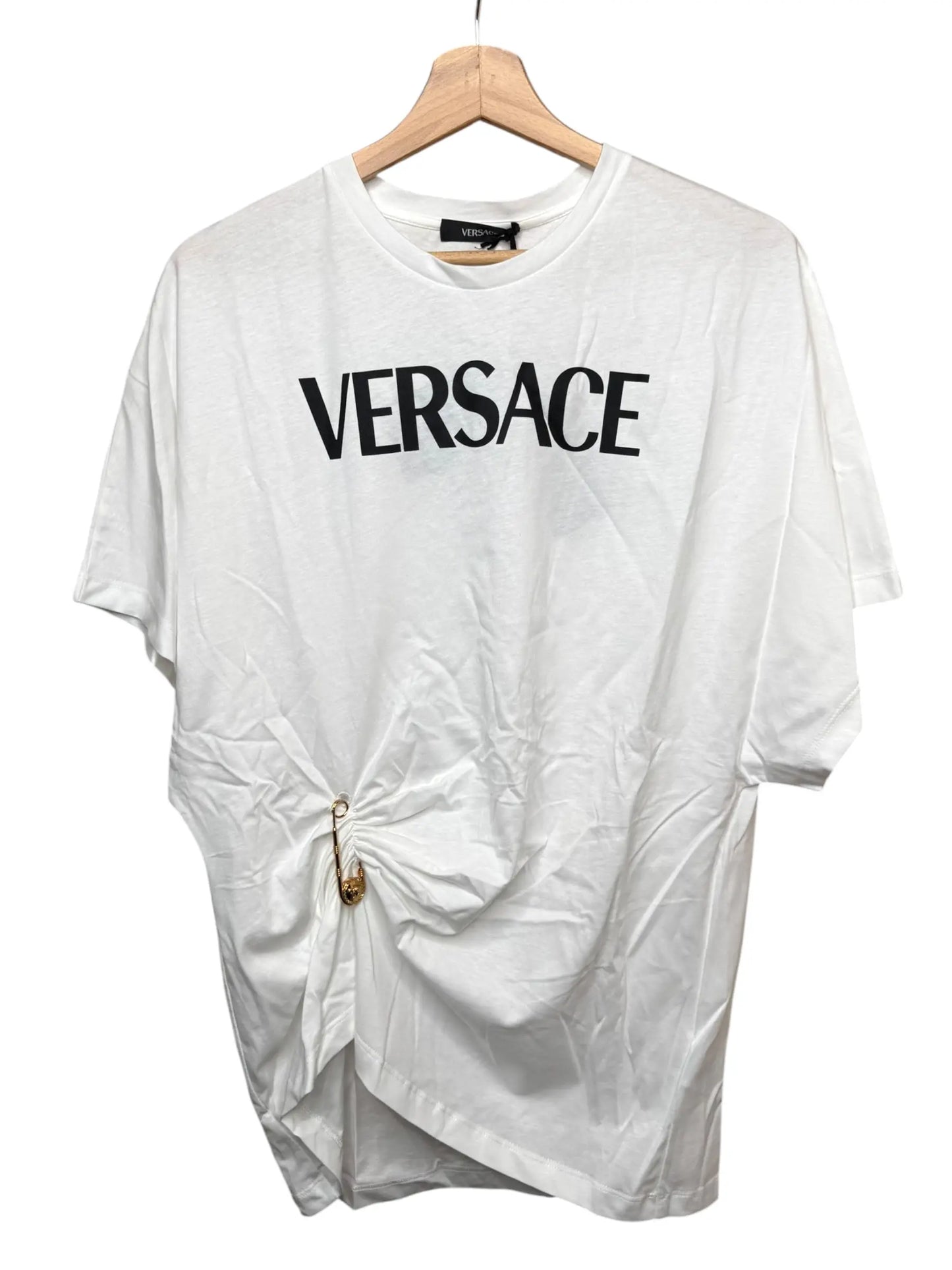 T-shirt Versace bianca logo nero con spilla taglia 38 oversize — foto 5