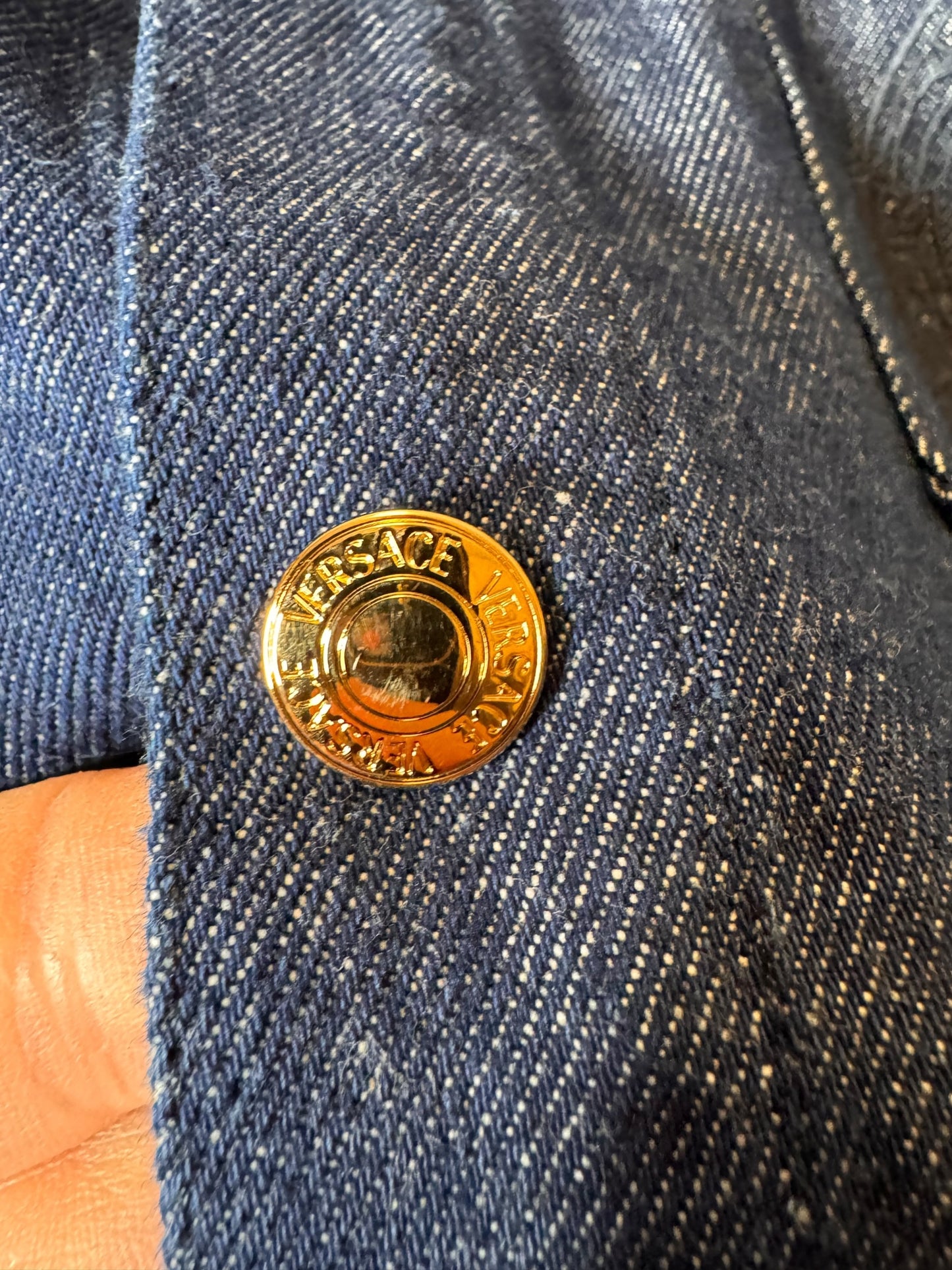 Giacca Camicia Versace in Denim con Medusa Ricamata – Taglia 56