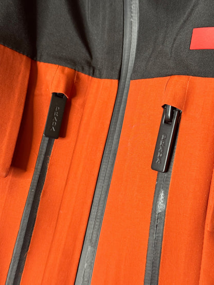 Gilet Tecnico Prada Uomo – Rosso e Nero, Taglia M