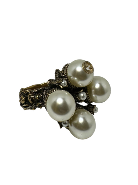 Gucci anello con perle