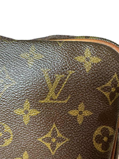 Louis Vuitton pochette Marly