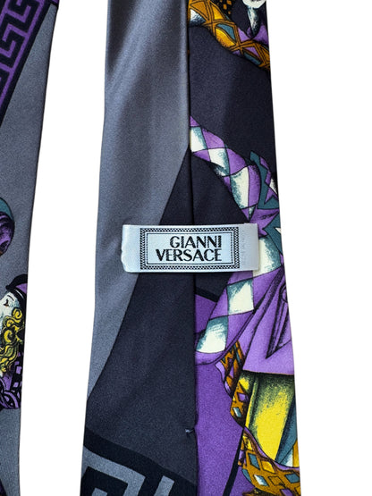 Cravatta Vintage Gianni Versace – Maschere Teatrali e Figure Arlecchino – 100% Seta Made in Italy