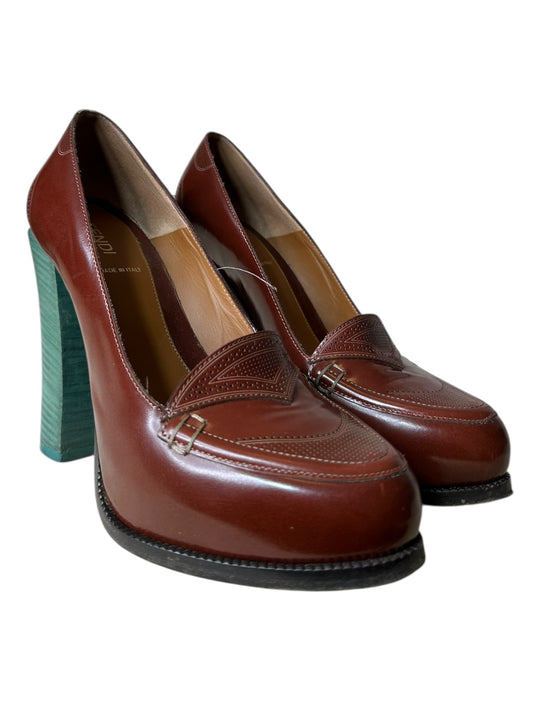 Fendi decolletè vintage in pelle (38)