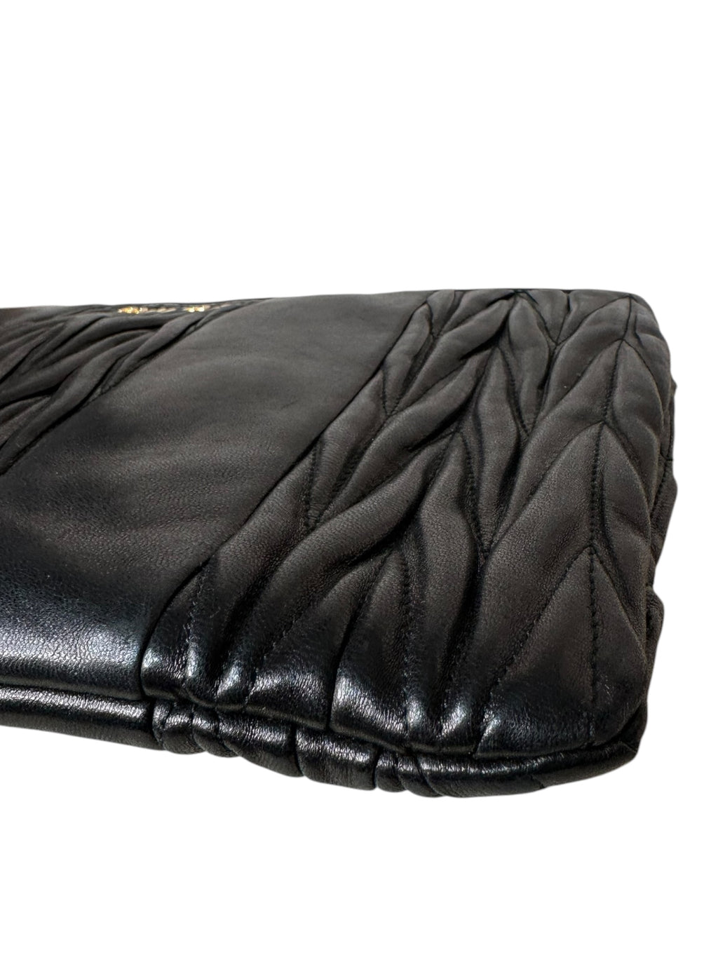 Miu Miu pochette in pelle matelassè