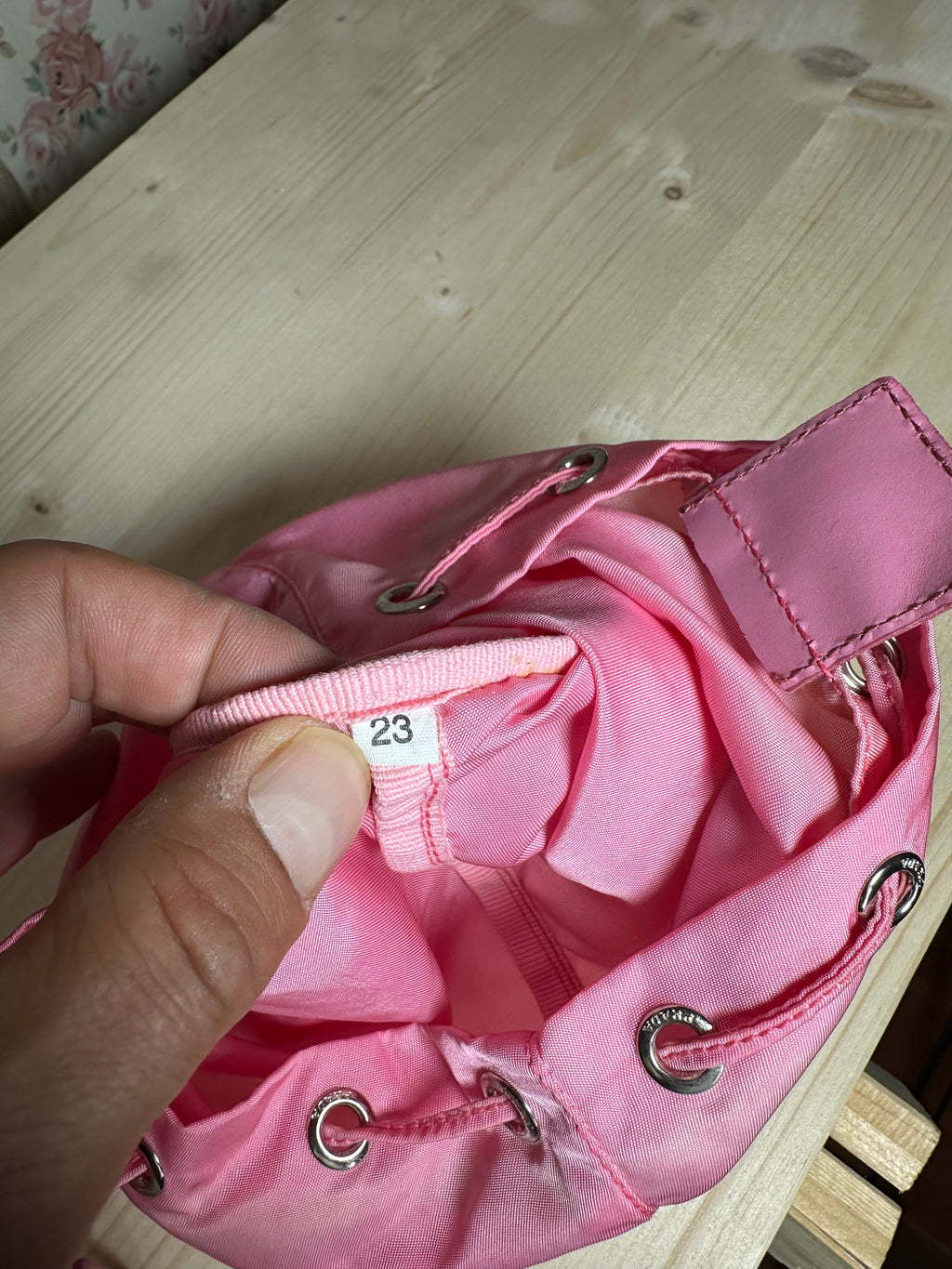 Prada mini secchiello in nylon — foto 13