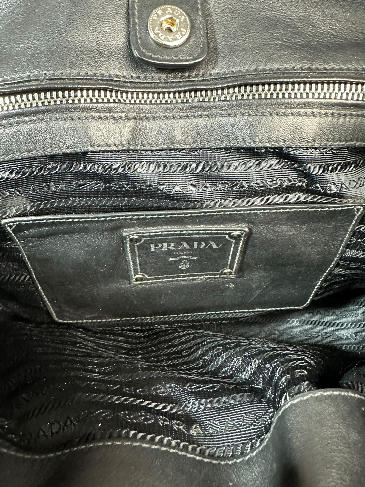 Prada borsa vintage in pelle — foto 19