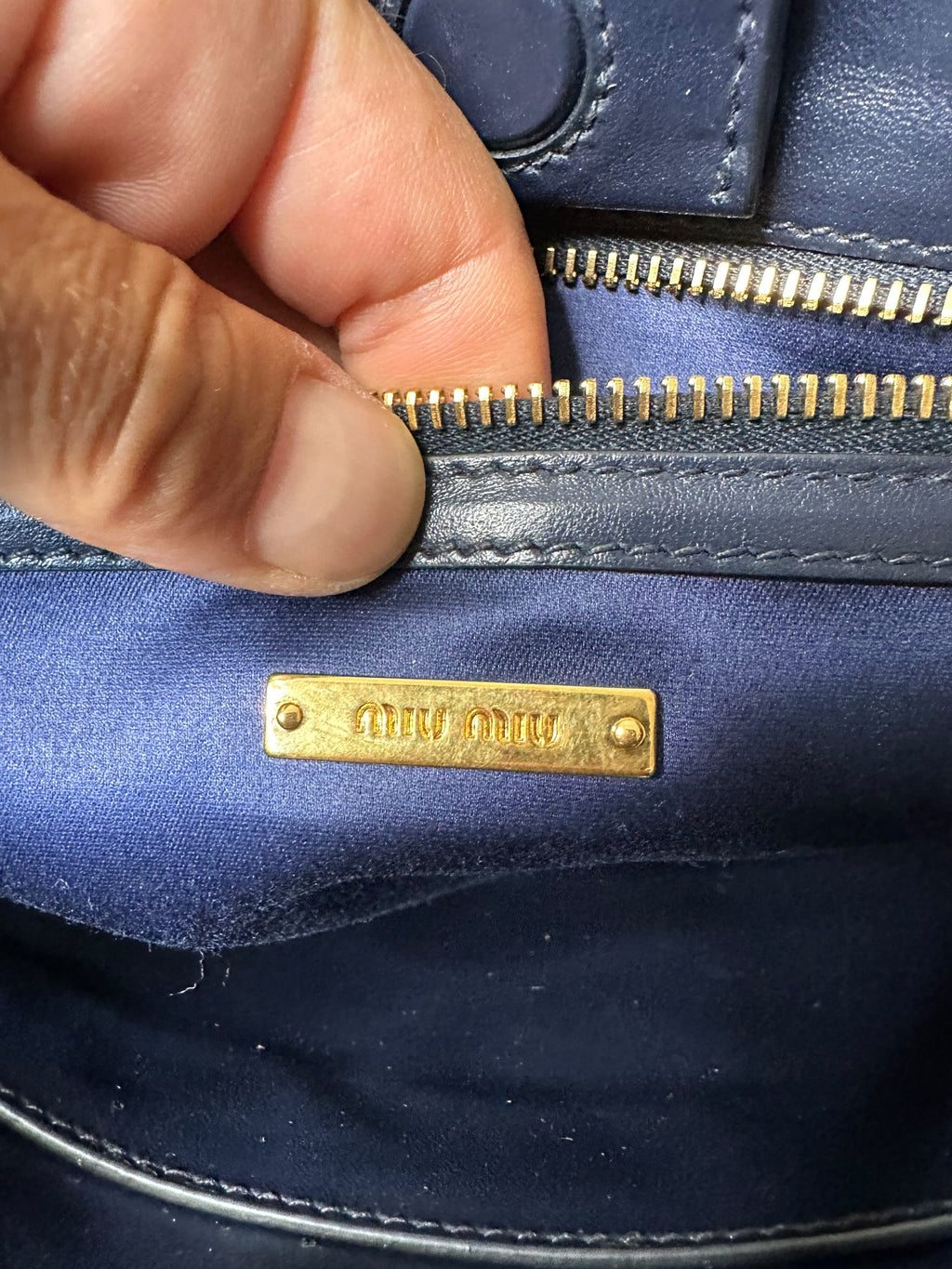 Miu Miu borsa in pelle con borchie