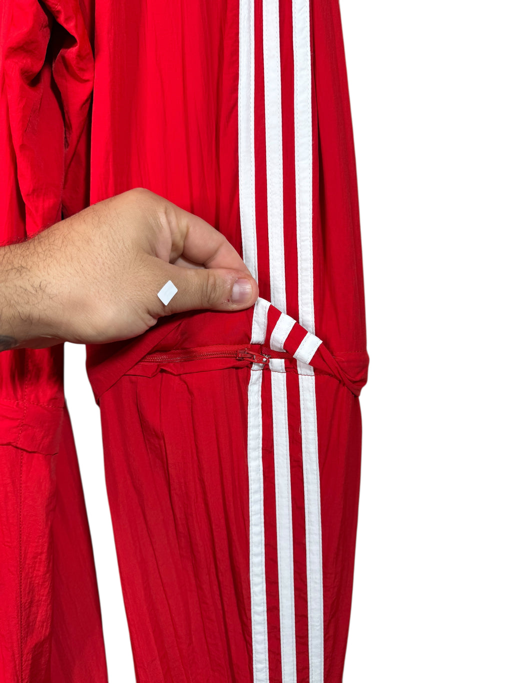 Pantaloni Balenciaga x Adidas rossi in nylon con stivale integrato — foto 5