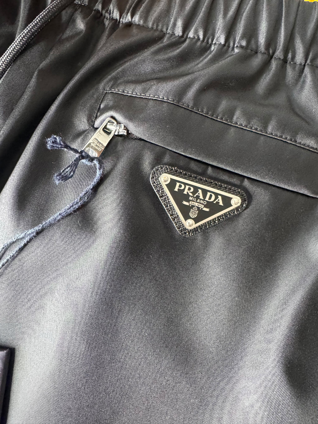 Prada pantaloni jogger Re-Nylon neri taglia 42