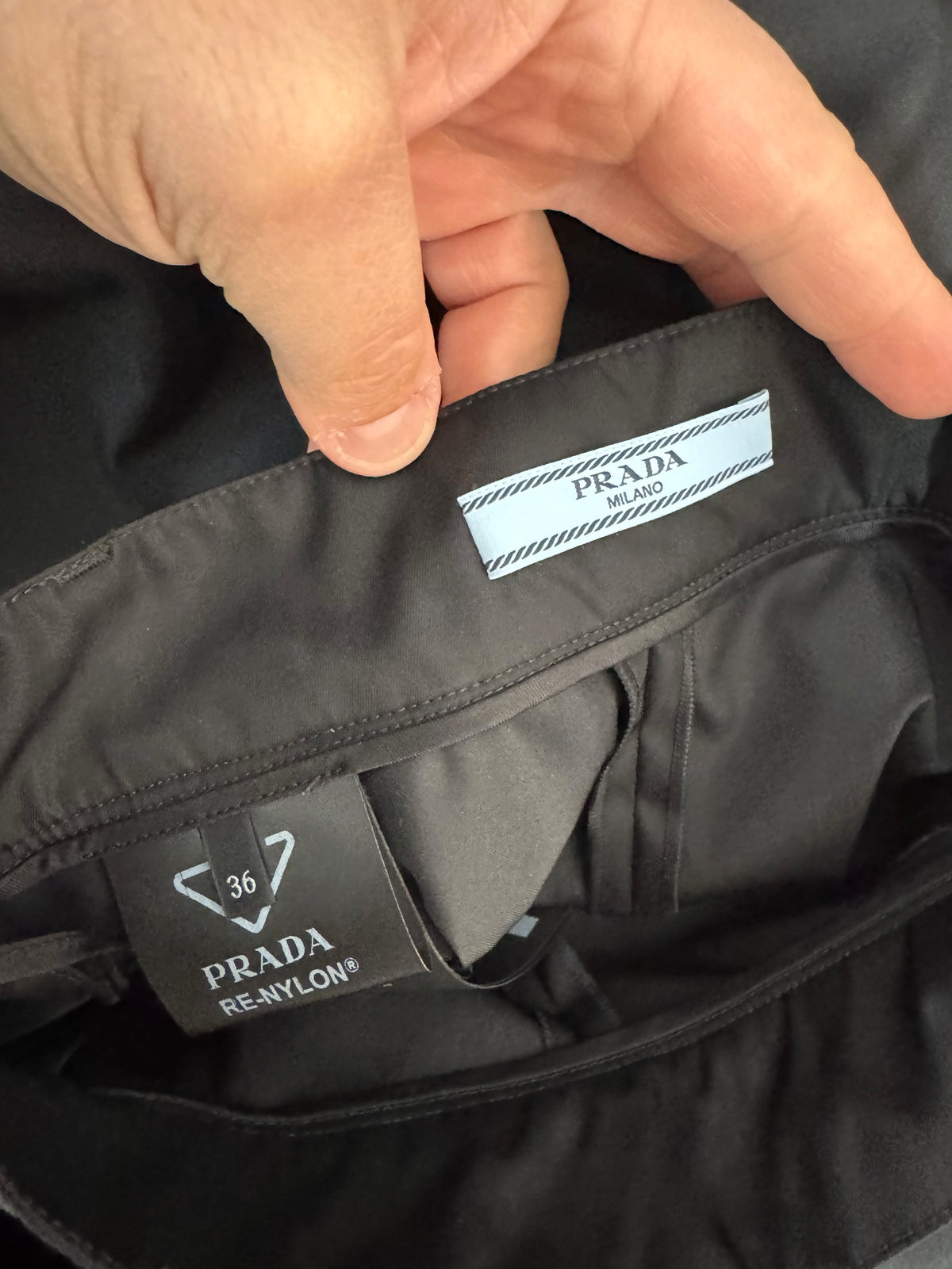 Prada gonna lunga nera plissettata Re-Nylon taglia 36
