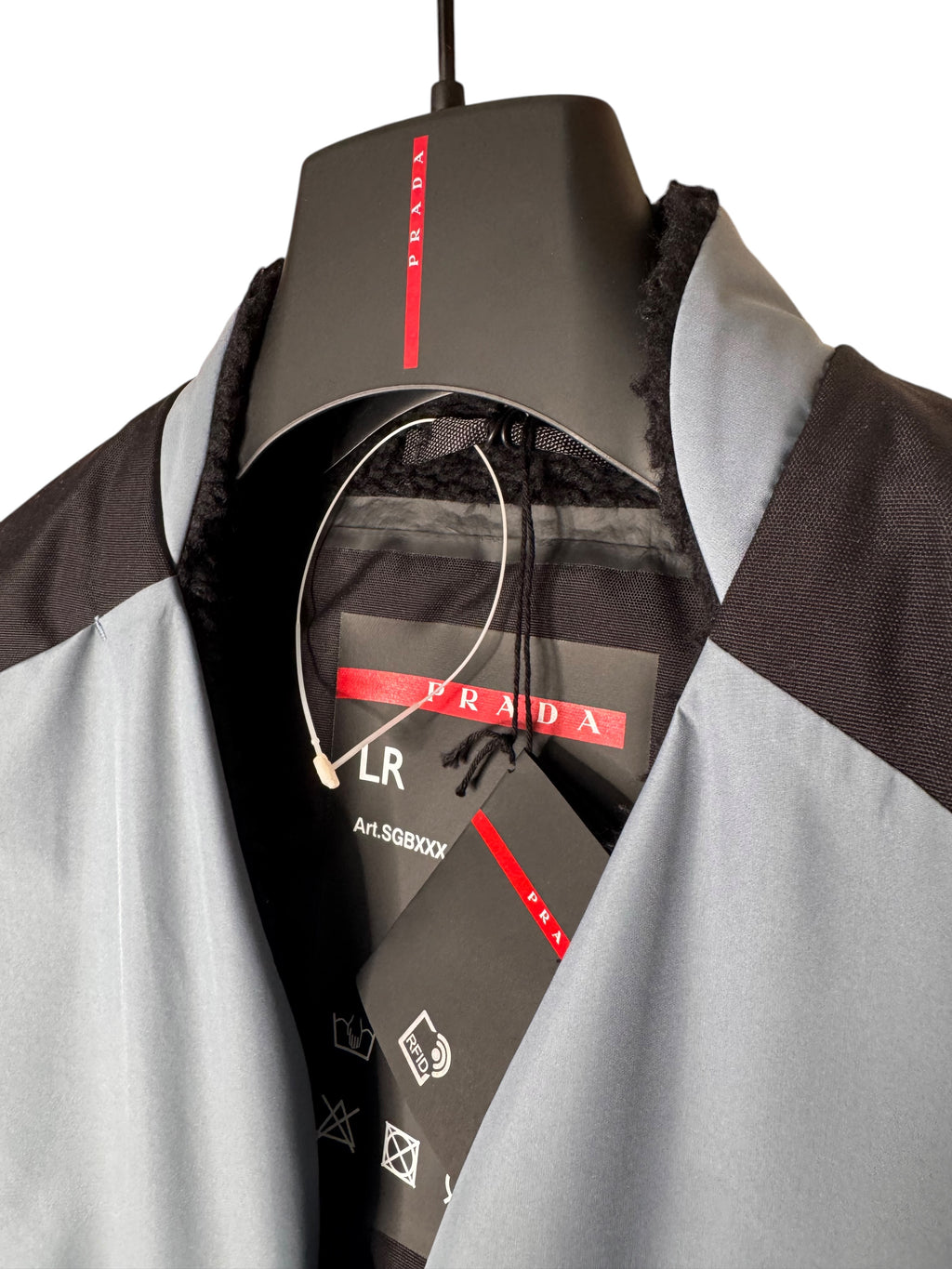 Prada Linea Rossa gilet tecnico Re-Nylon e sherpa taglia M