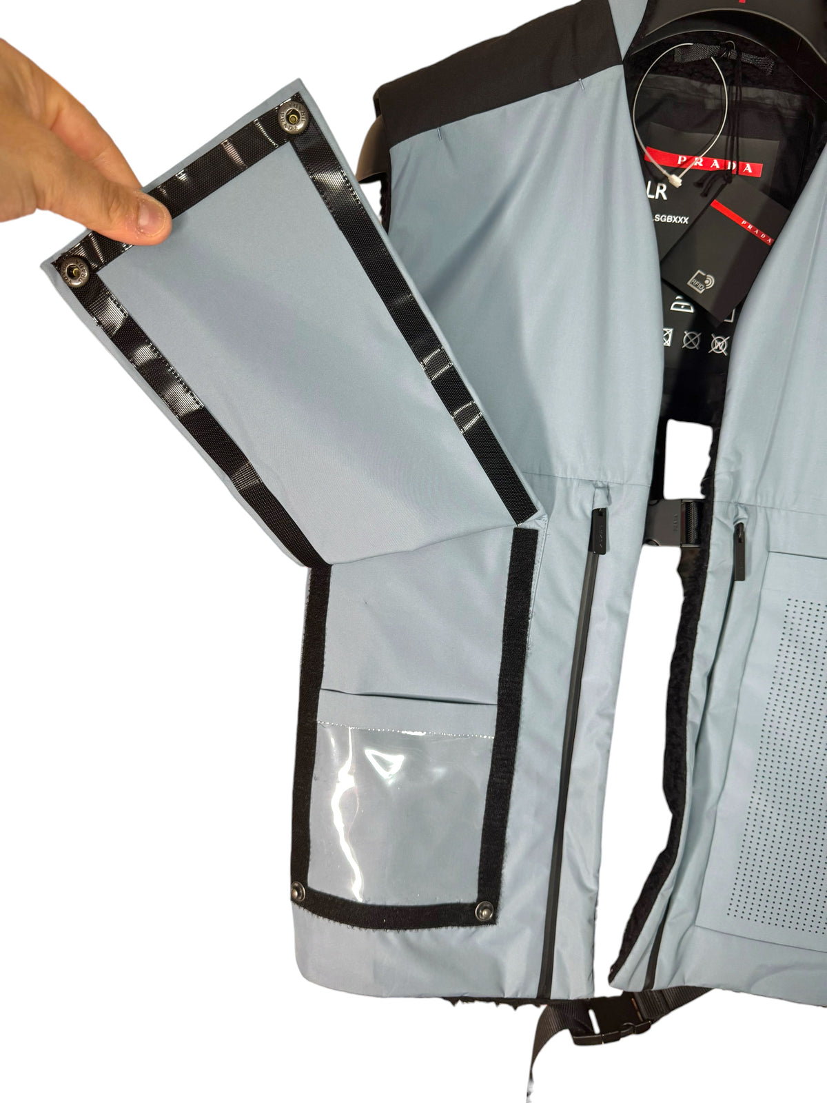 Prada Linea Rossa gilet tecnico Re-Nylon e sherpa taglia M