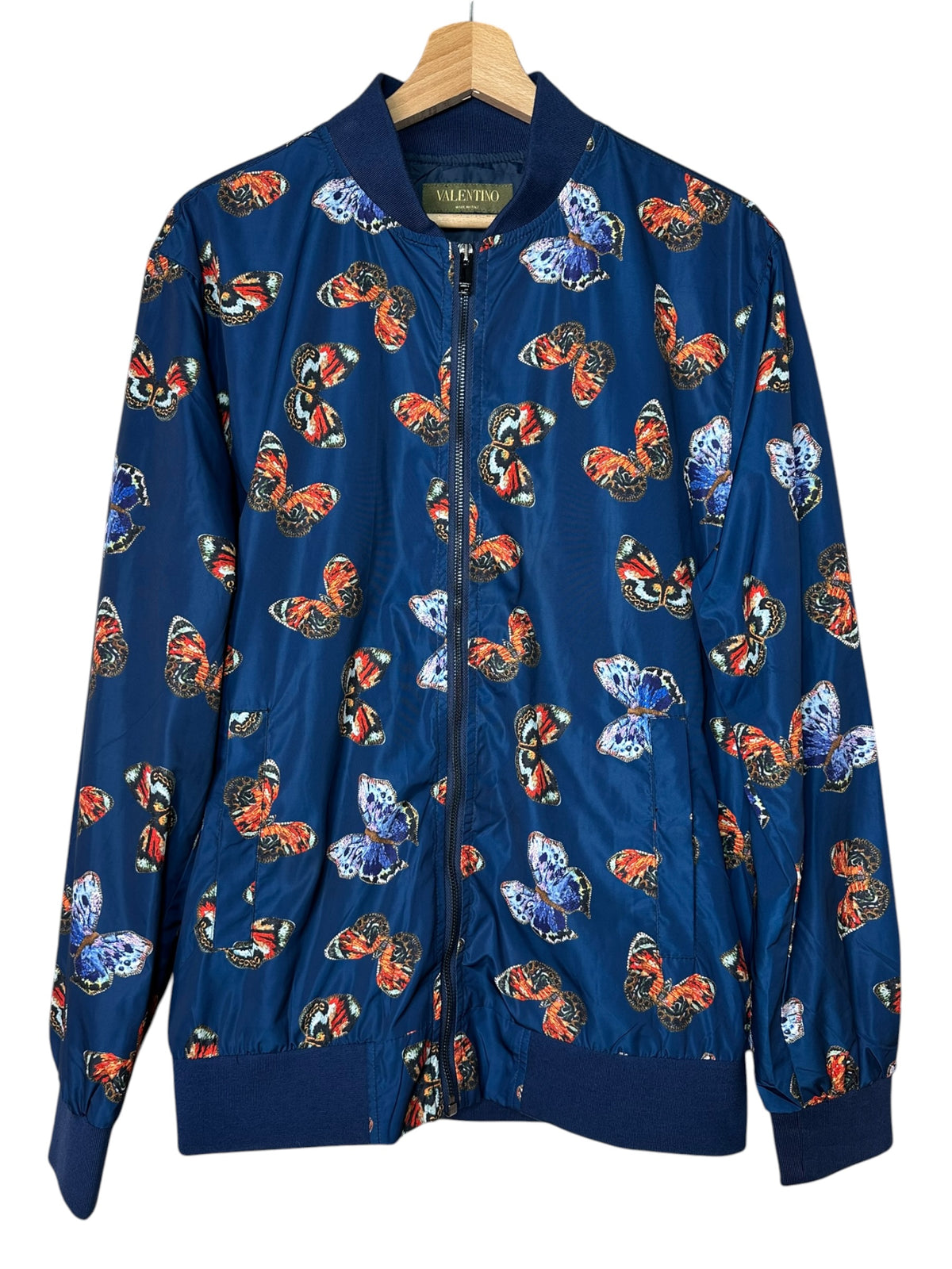 Bomber uomo Valentino blu con farfalle multicolore