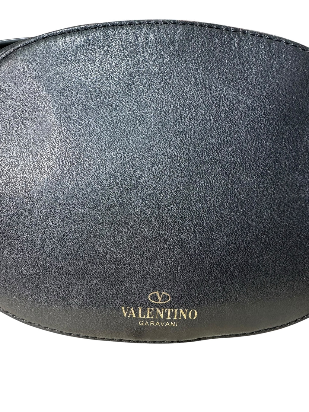 Borsa Valentino Garavani VLTN nera con tracolla borchiata