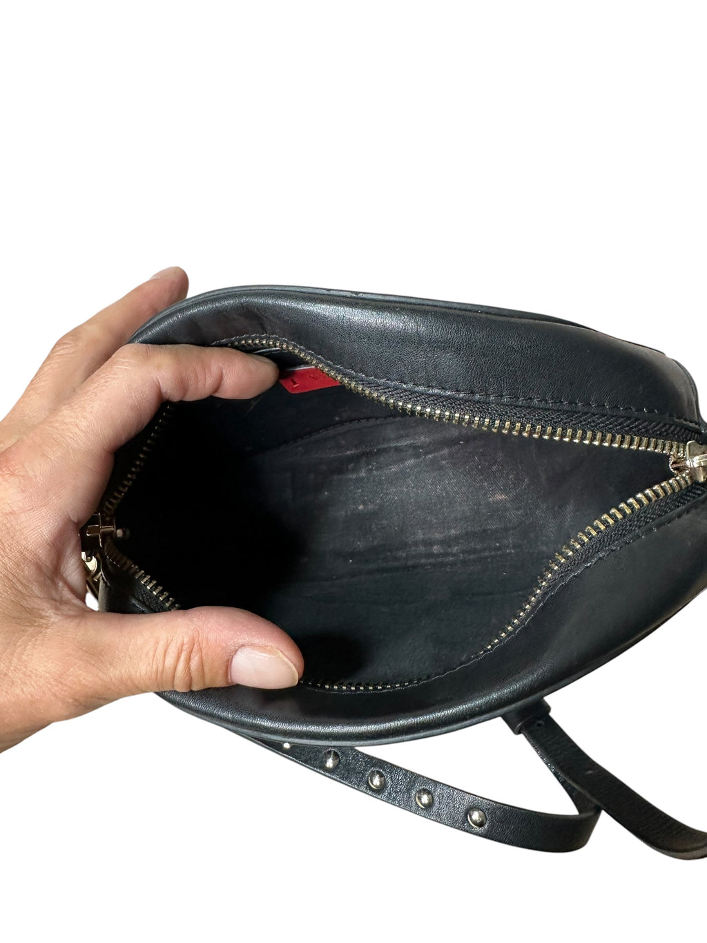 Borsa Valentino Garavani VLTN nera con tracolla borchiata