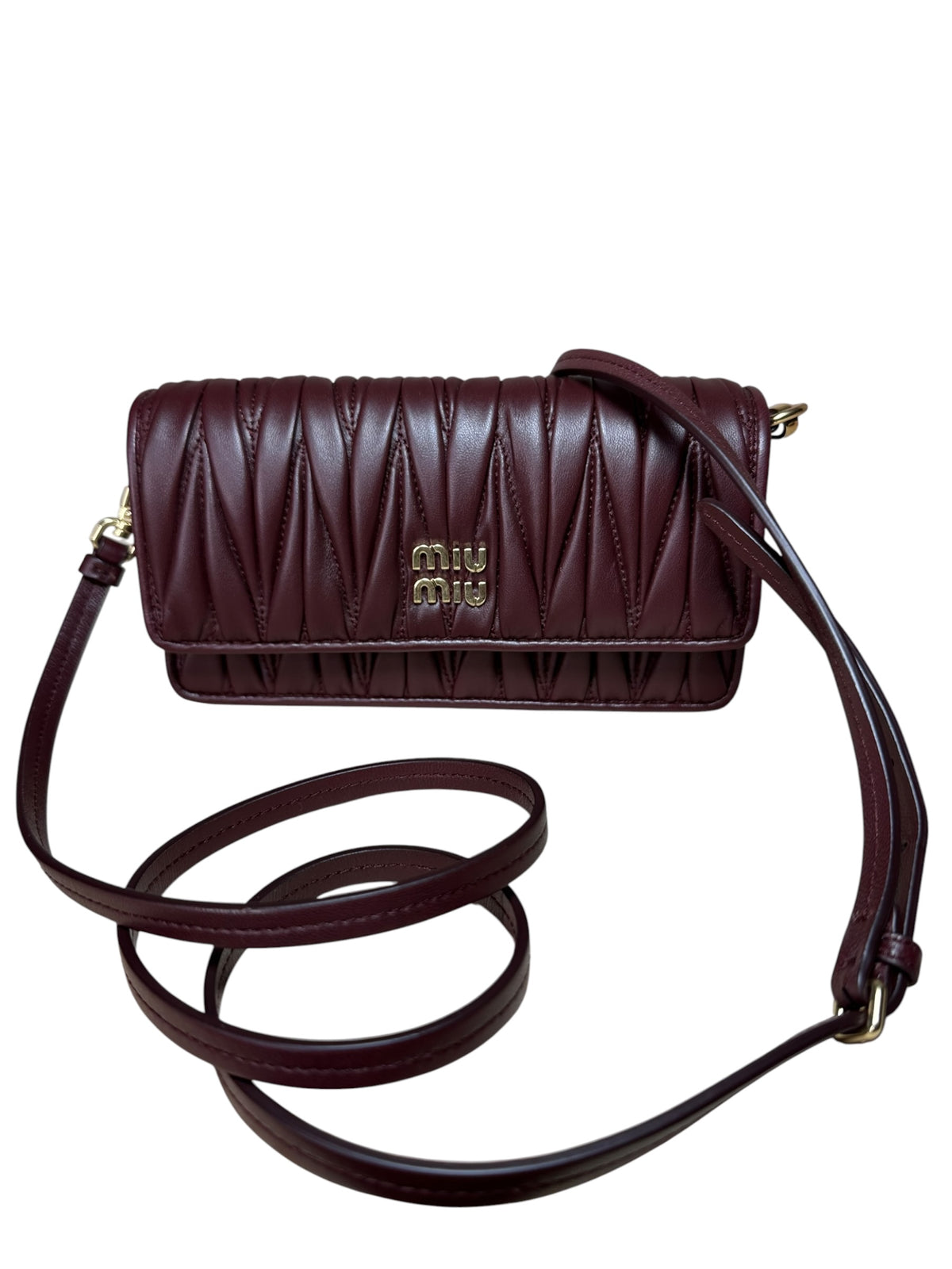 Miu Miu bordeaux con tracolla regolabile e rimovibile