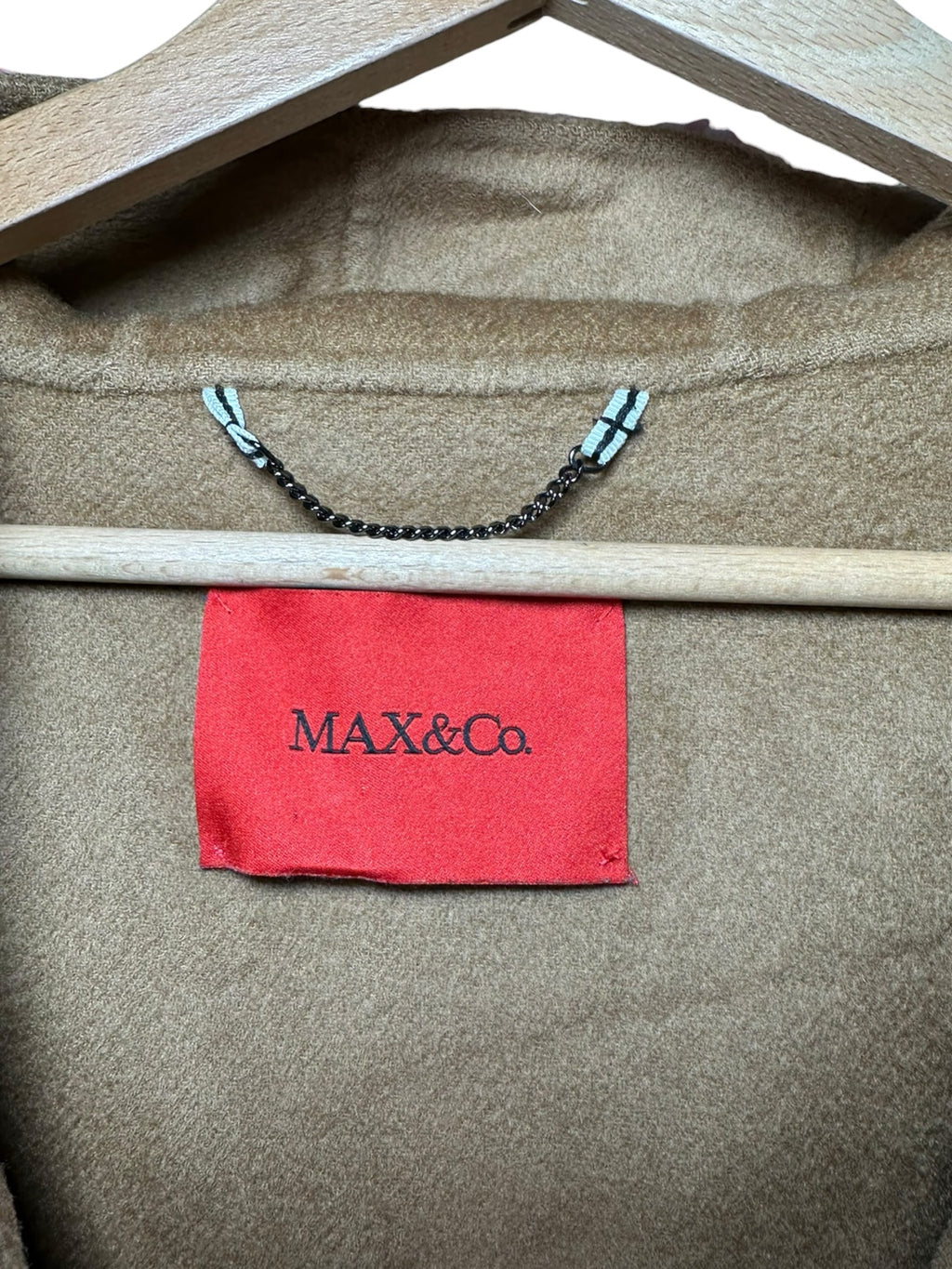 Etichetta Max&Co.