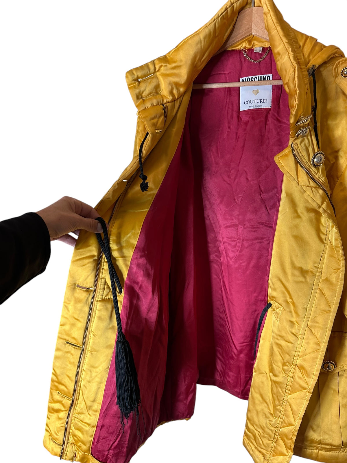 Parka vintage Moschino Couture in seta giallo ocra, taglia 42