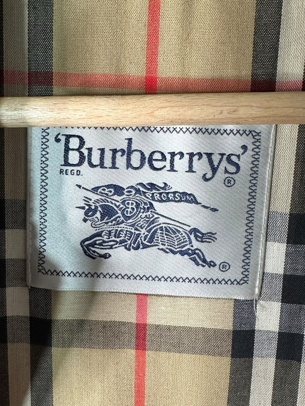 Burberrys vintage – dettaglio etichetta e composizione