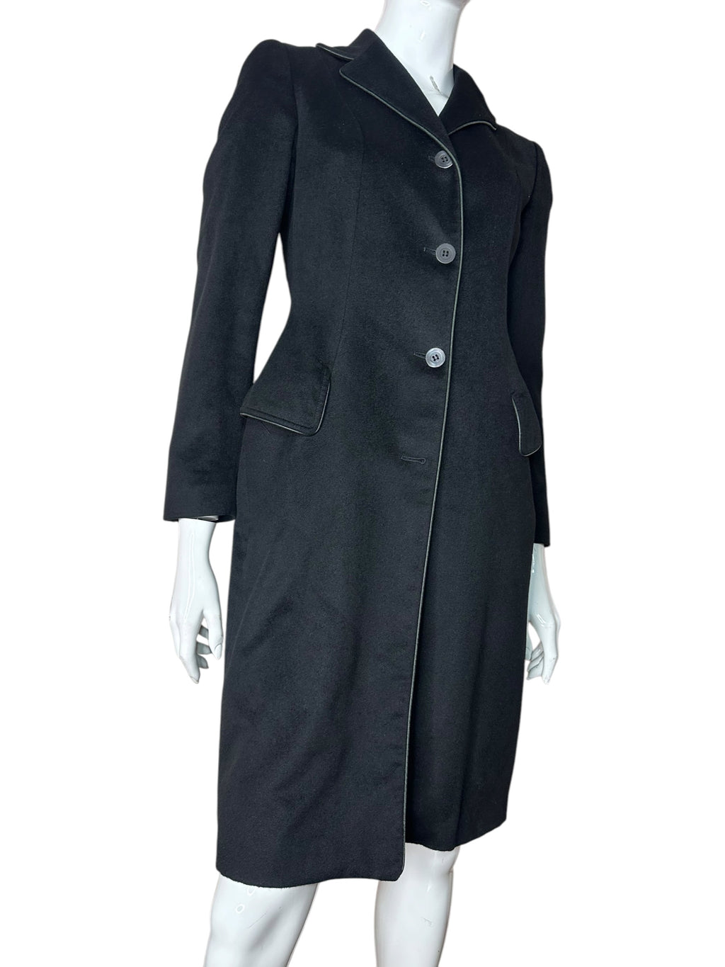Cappotto Antonio Berardi nero – dettaglio